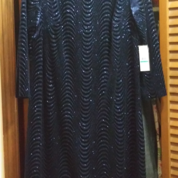 Formal Navy Dress - Picture 2 of 2